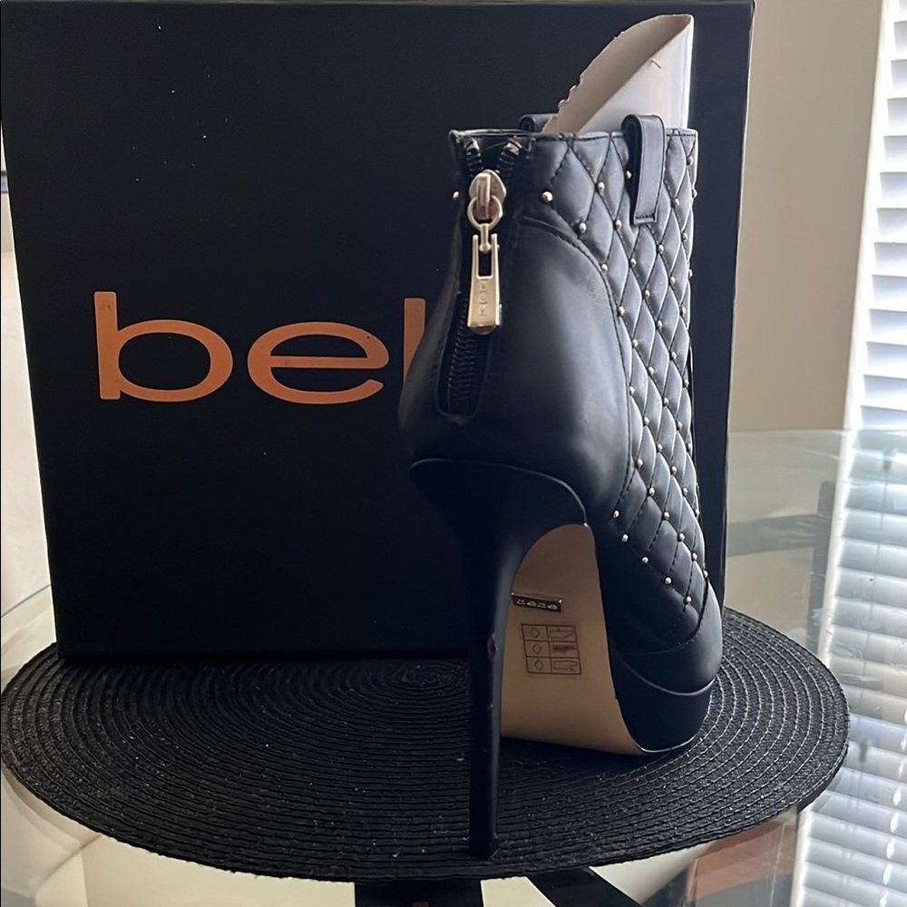 Black Quilted Women's Ankle Boots